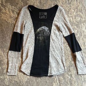 We The Free Long Sleeve Gray / Black Eagle Top